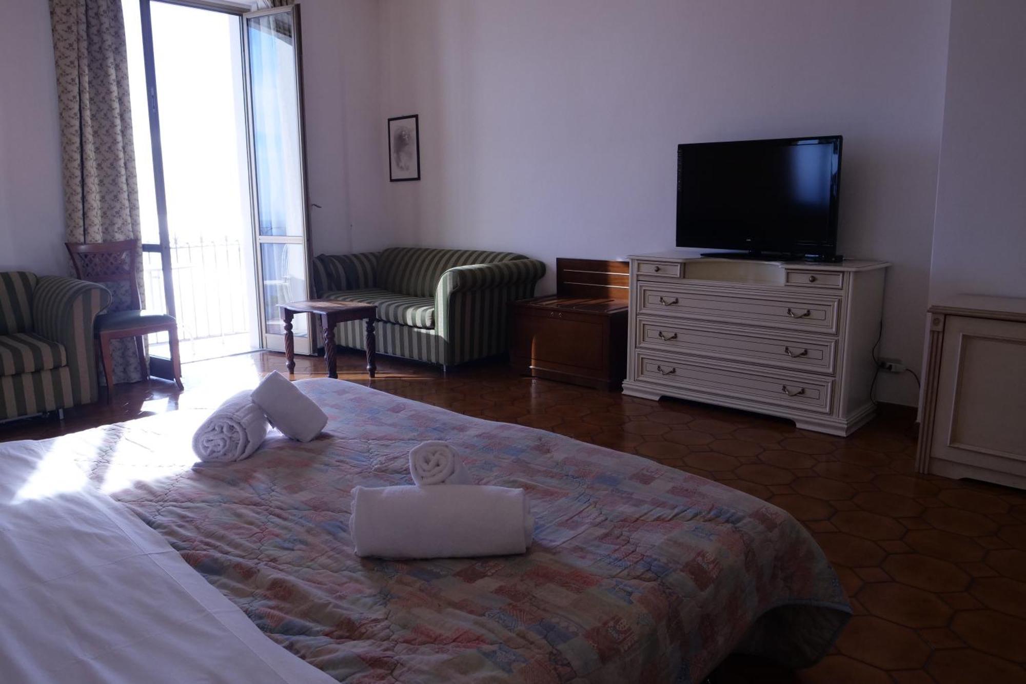 Hotel Elios Tao Taormina Exterior foto