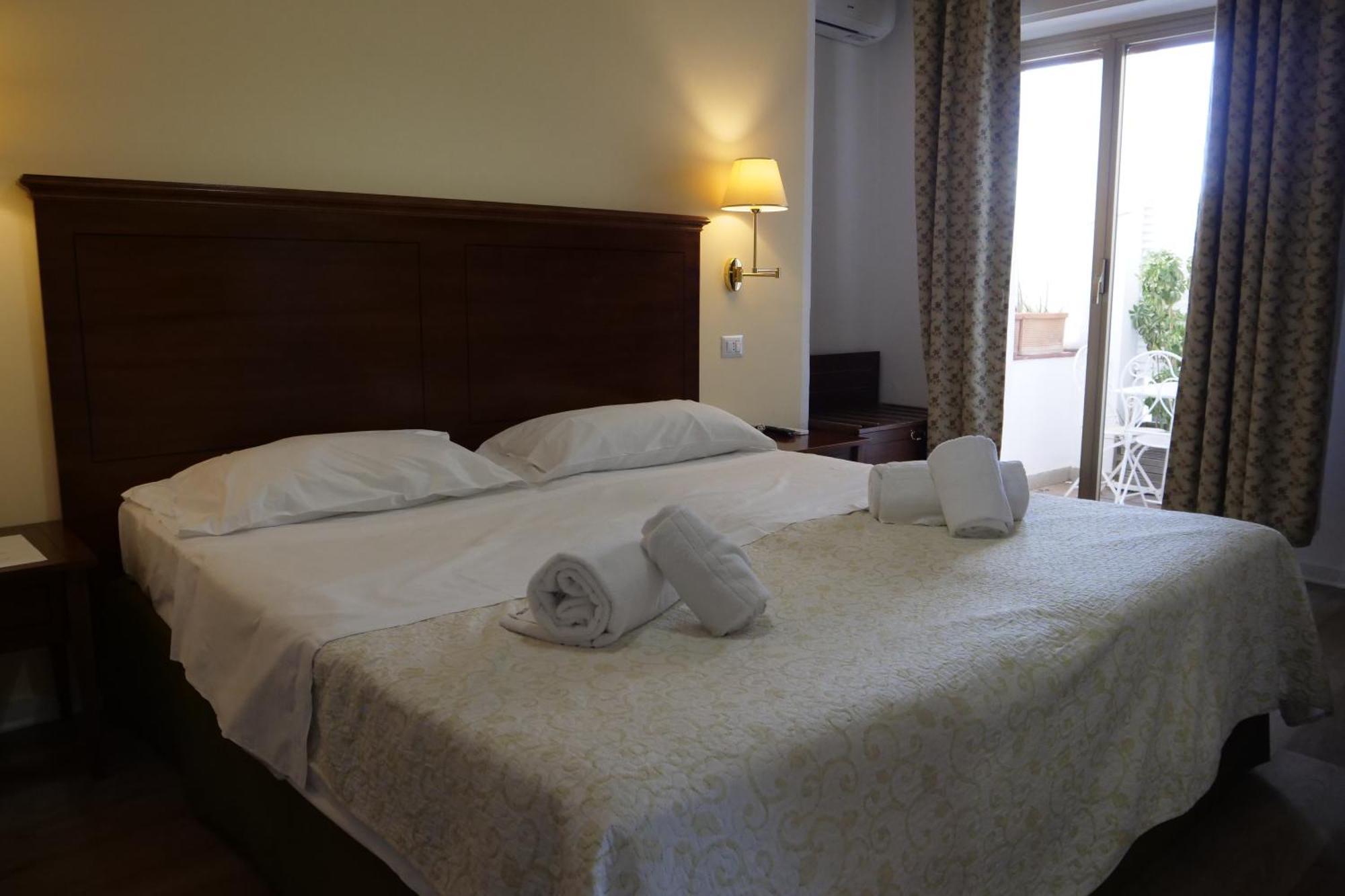 Hotel Elios Tao Taormina Exterior foto